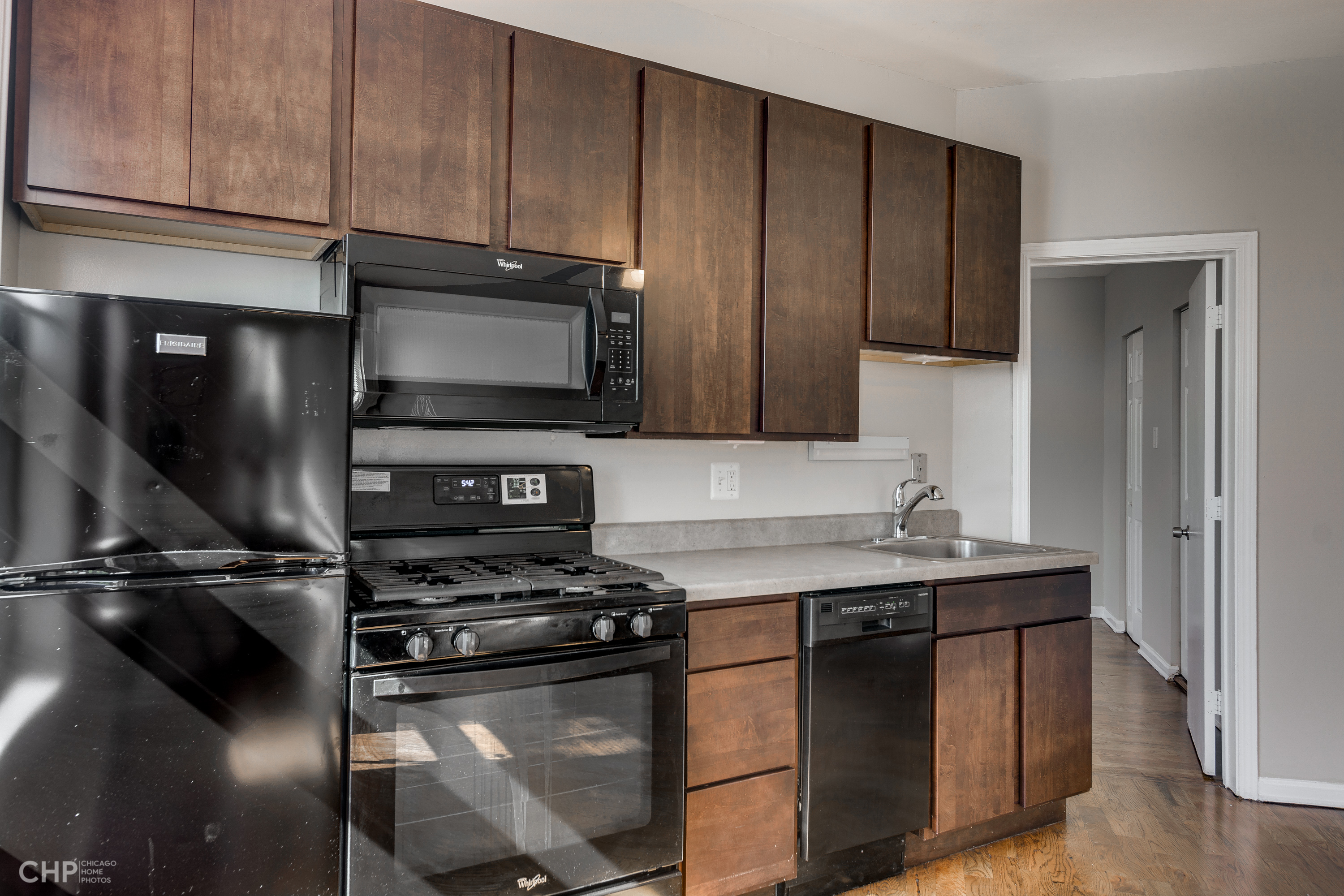 7301 North Sheridan Road - 806