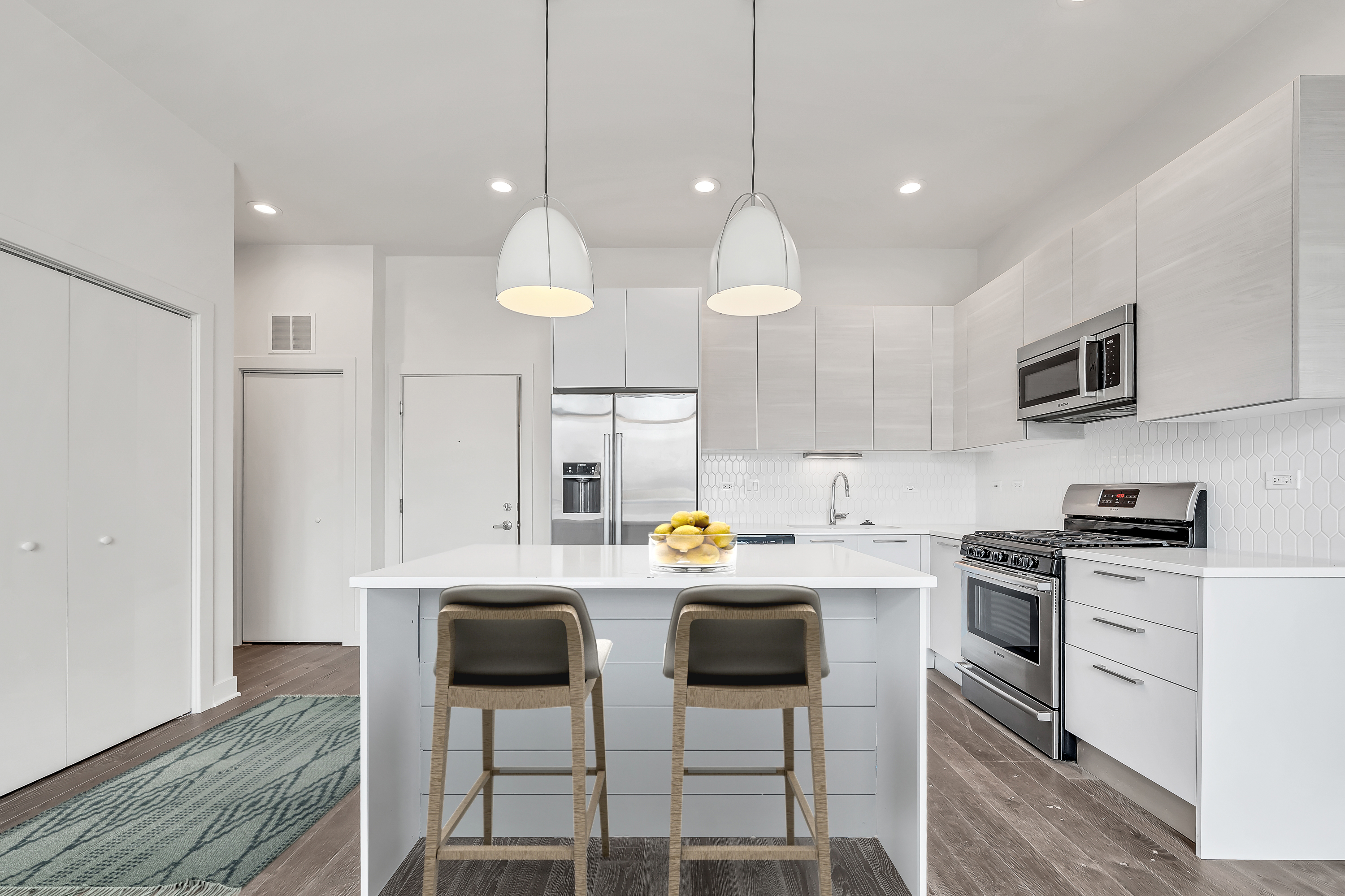 858 North Franklin Street - 501