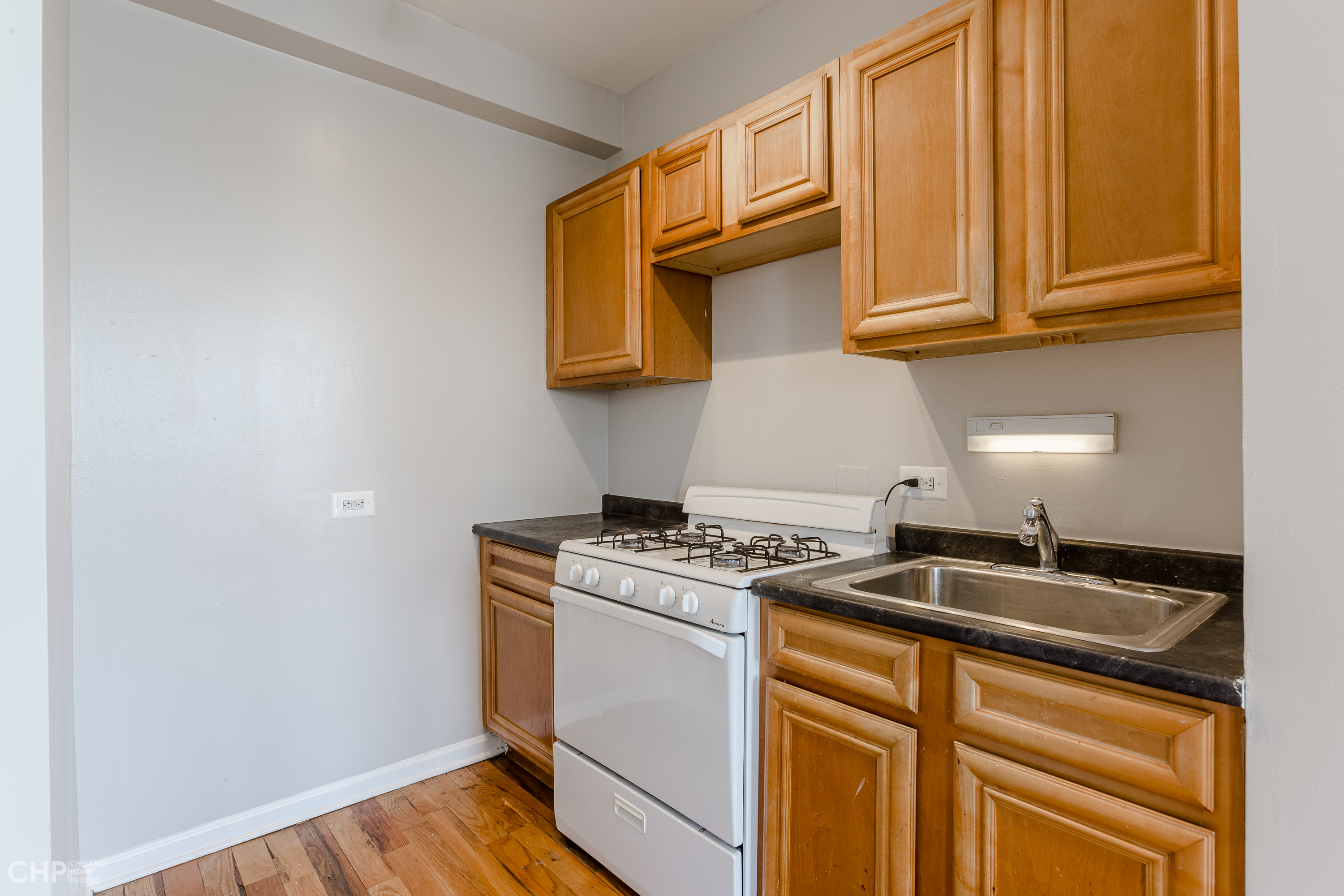 7301 North Sheridan Road - 605