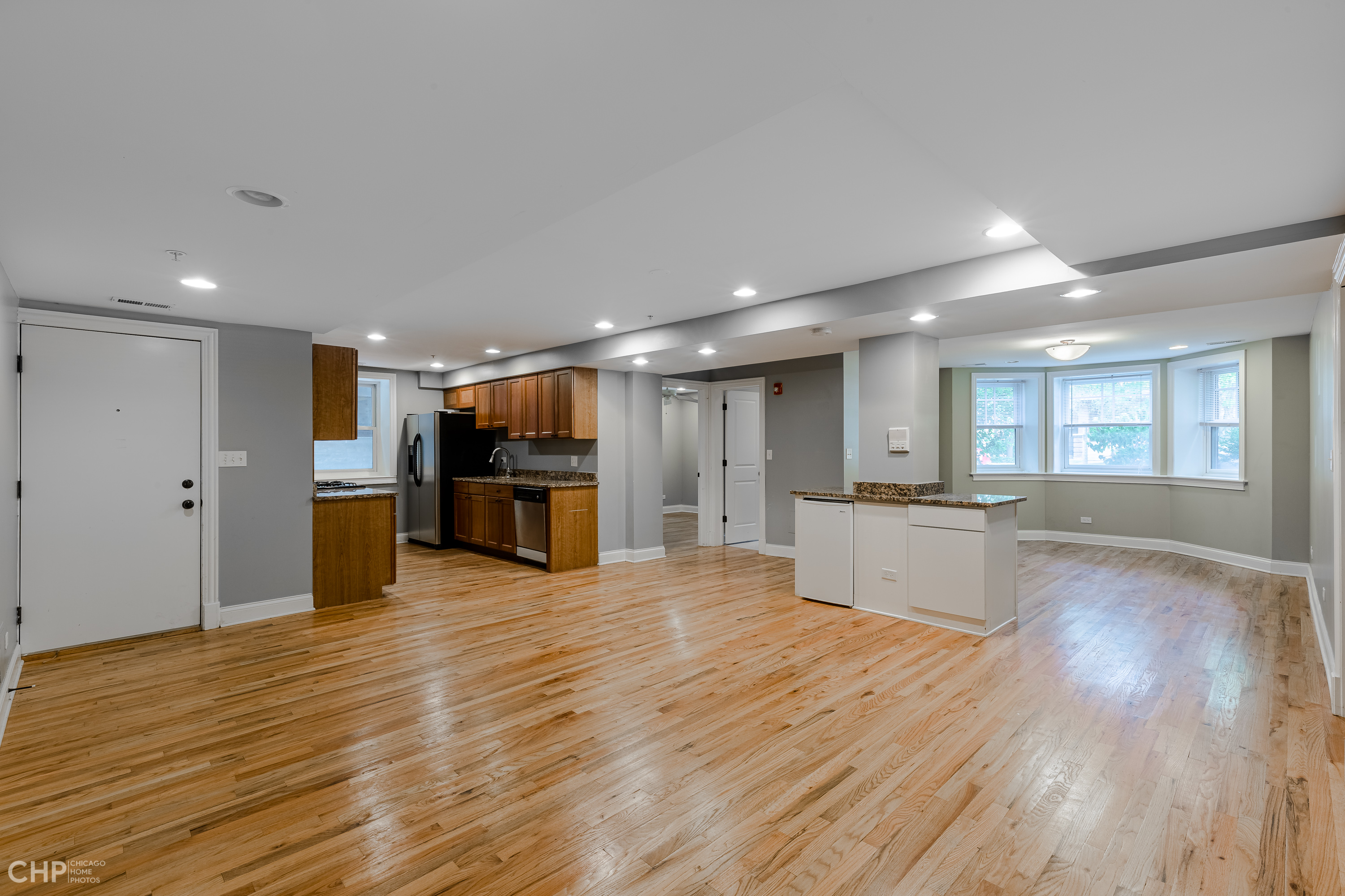 632-40 N Hinman Ct. - 640-G
